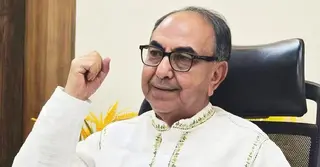 ২ সেপ্টেম্বর দেশে ফিরছেন মির্জা আব্বাস